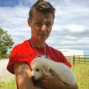 Meet your Posher, Charles